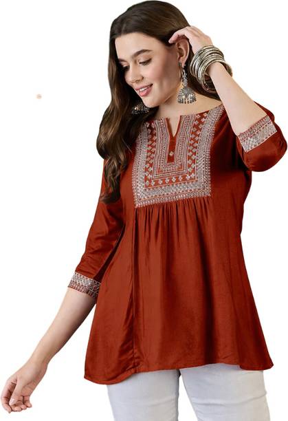 Casual Regular Sleeves Embroidered Women Maroon Top