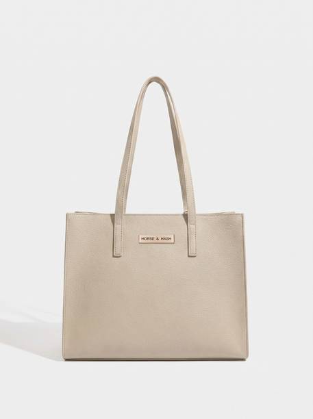 HorseandHash Women Beige Tote